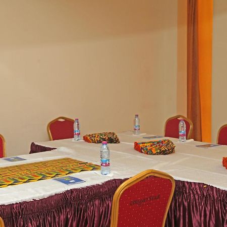 Grand Star Hotel North Legon Esterno foto