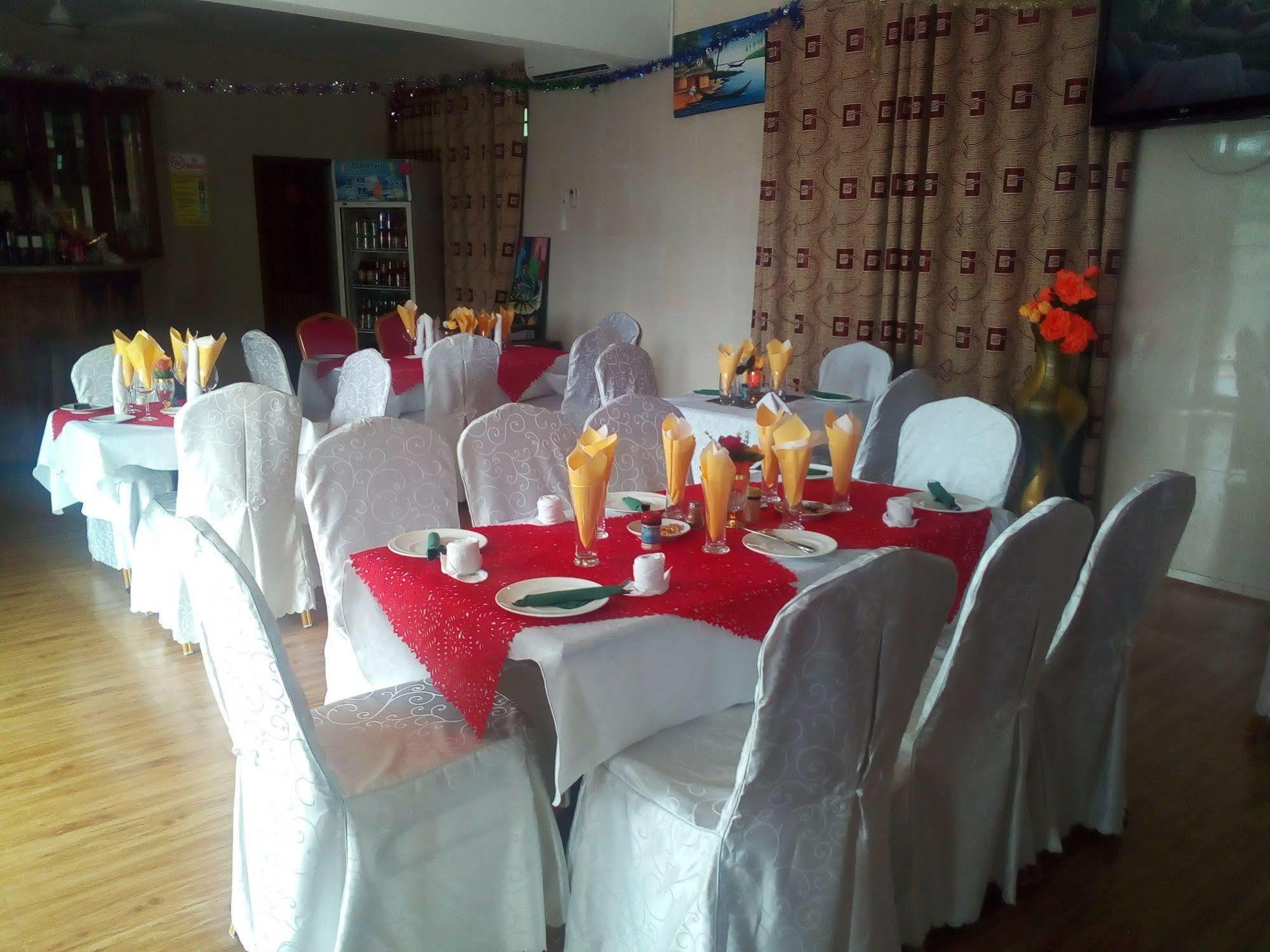 Grand Star Hotel North Legon Esterno foto