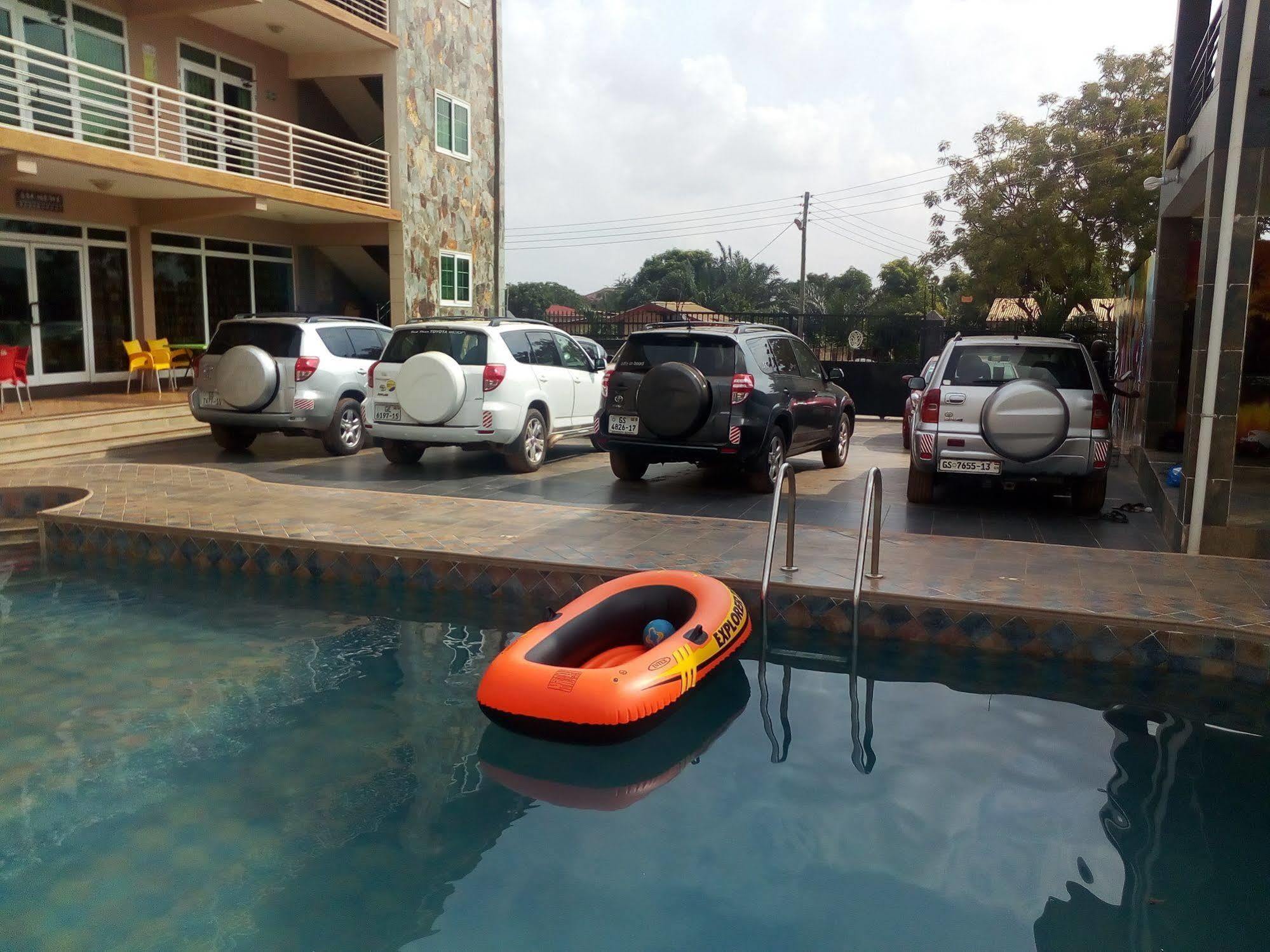 Grand Star Hotel North Legon Esterno foto